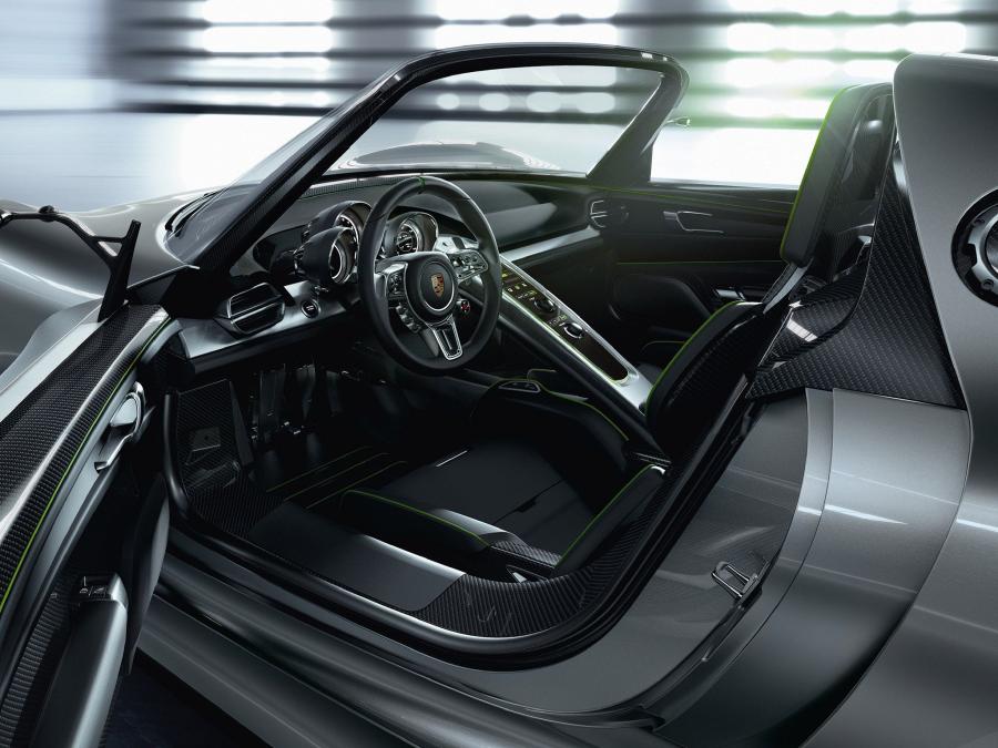  Porsche 918 Spyder Concept 2010 года  (фото 45 из 54)